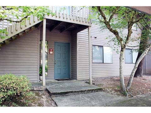 205 SW Williams Dr