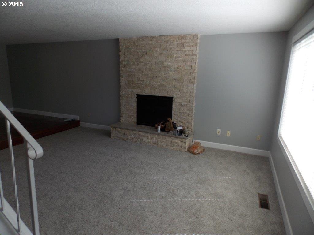 240 SW 192nd Pl