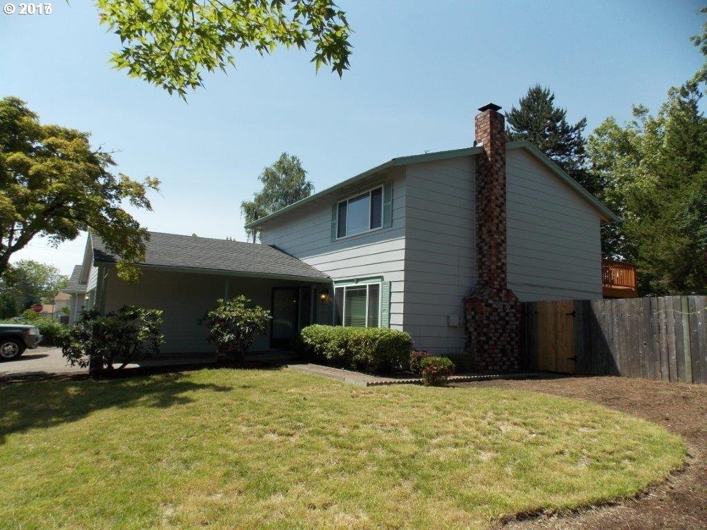 240 SW 192nd Pl