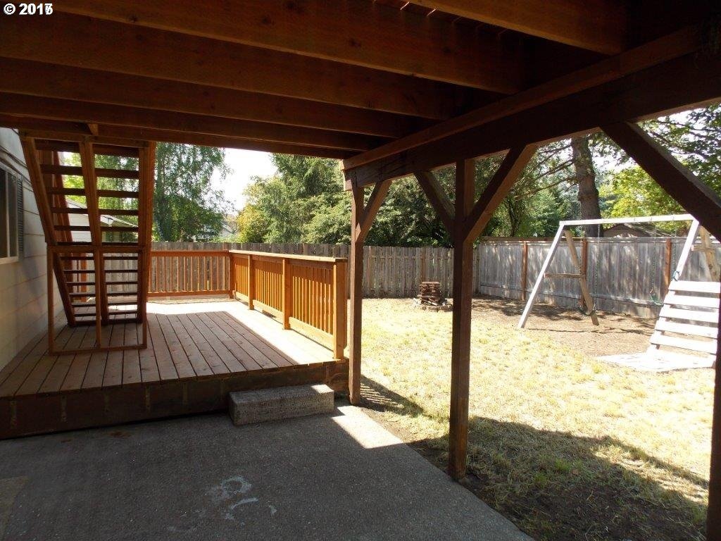 240 SW 192nd Pl