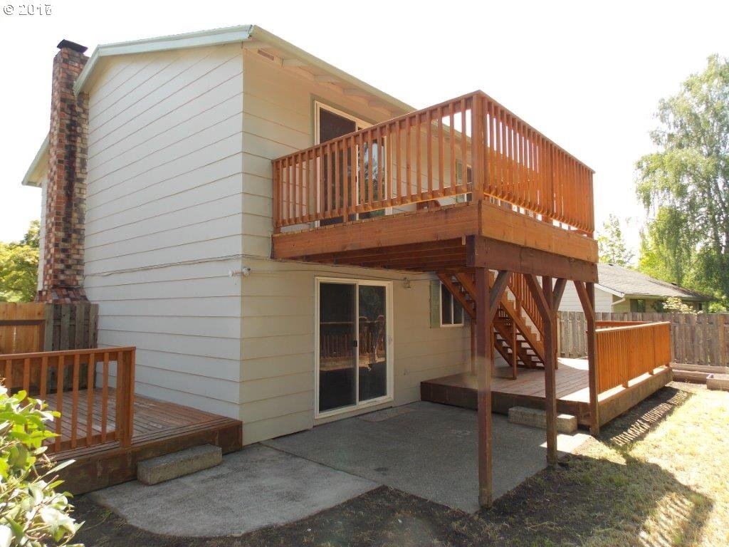 240 SW 192nd Pl