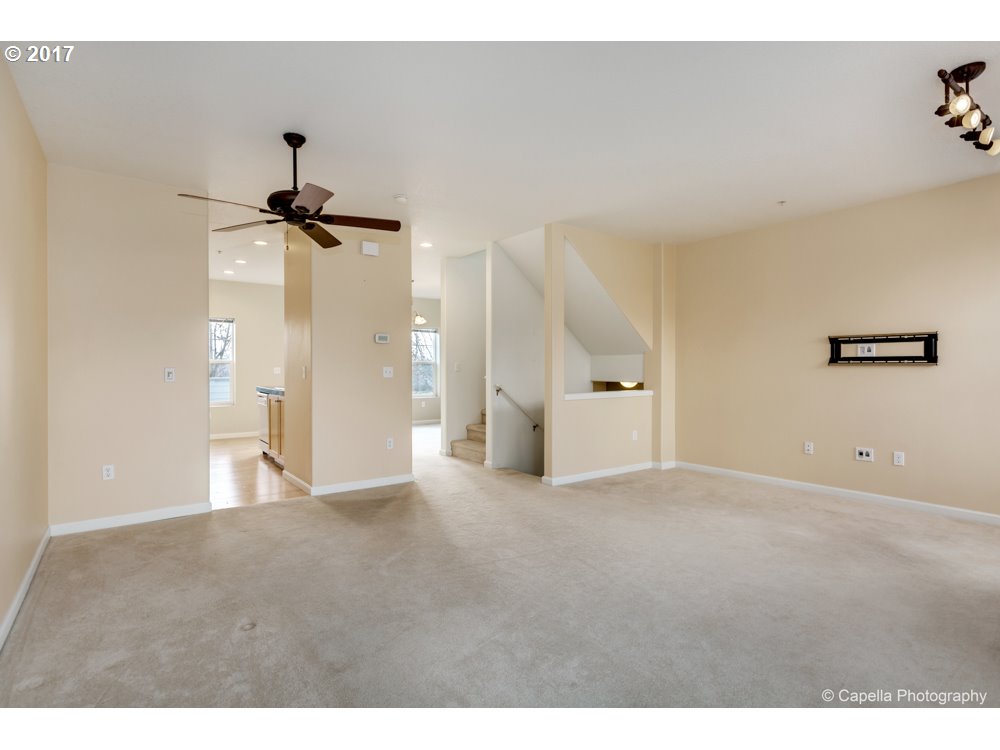 17326 NW Autumn Ridge Dr