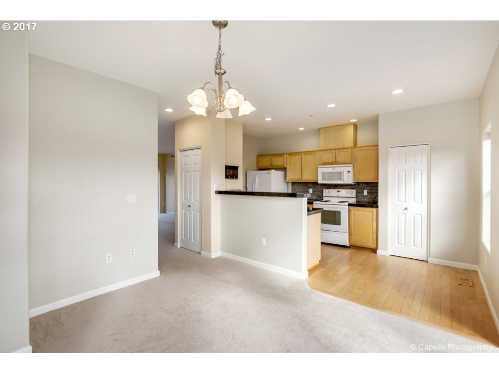 17326 NW Autumn Ridge Dr