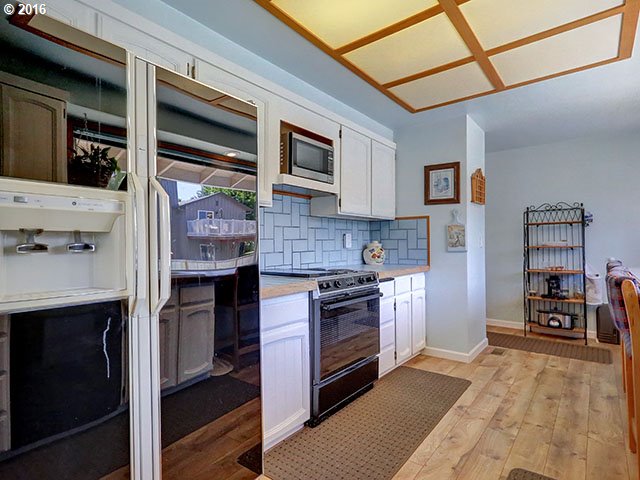 For Sale: 5570 SW 164th Ct Beaverton, OR 97007