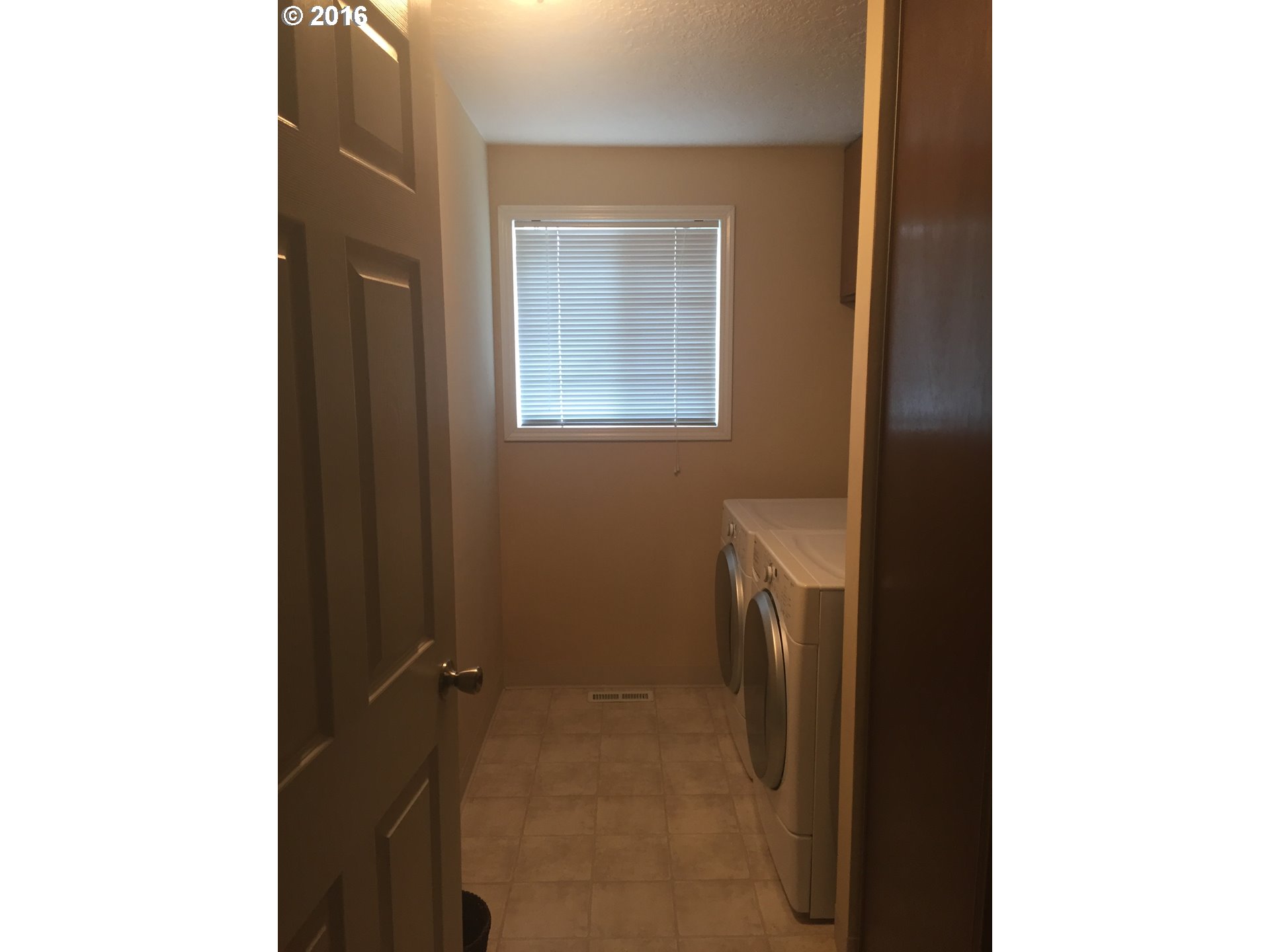 For Sale: 1001 S Grant St Canby, OR 97013