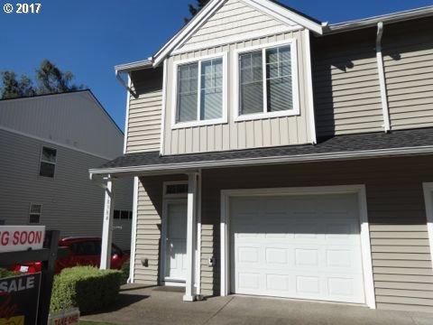 4940 SE Lucas Ct