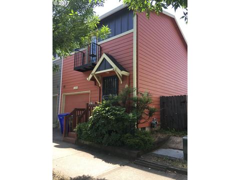 1763 NE 19th St