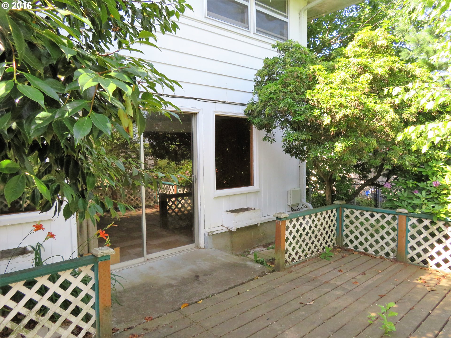 For Sale: 18409 SE Tibbetts Ct Gresham, OR 97030