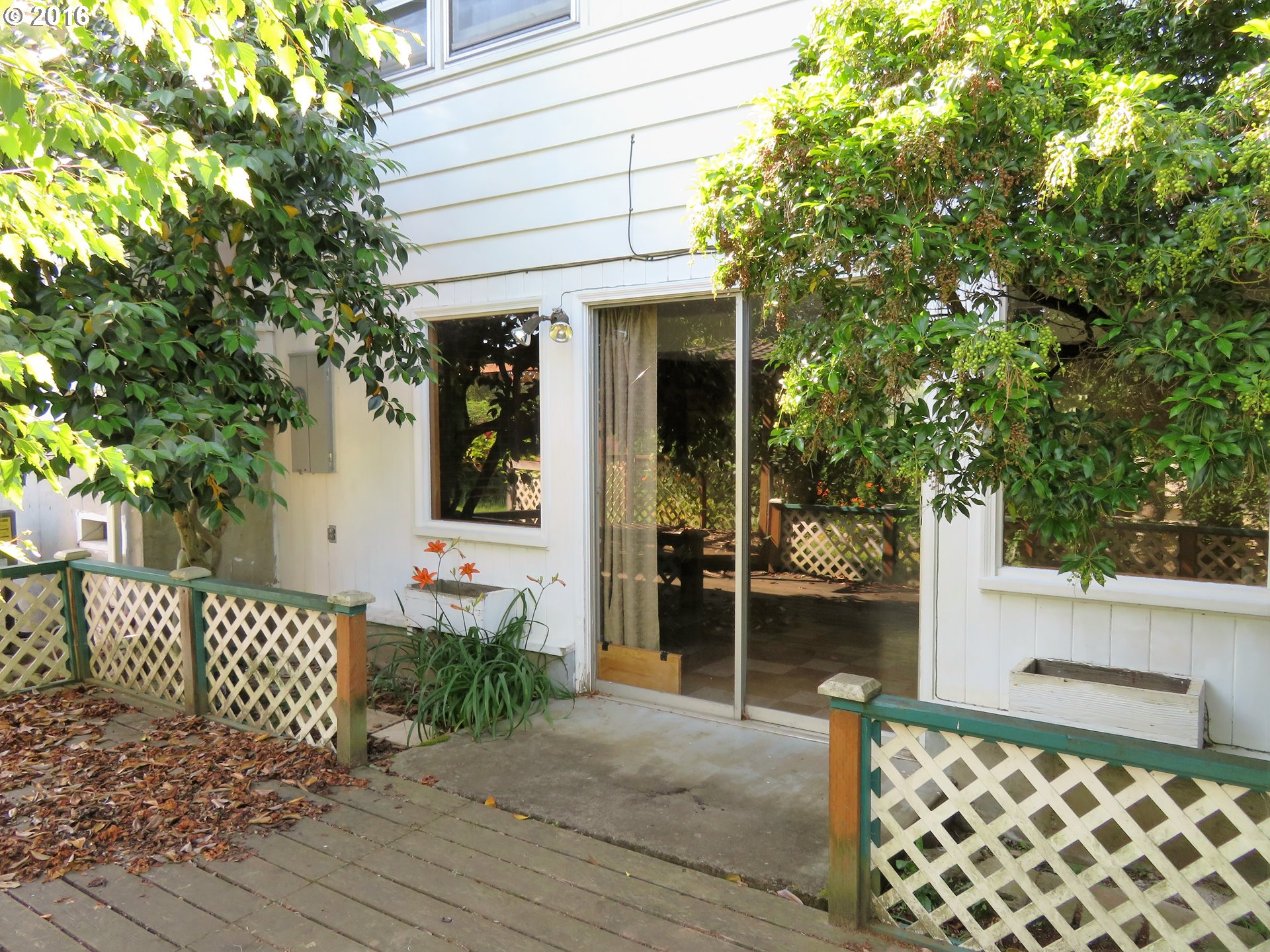 For Sale: 18409 SE Tibbetts Ct Gresham, OR 97030