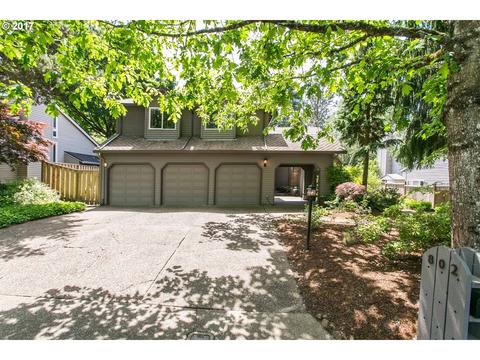 17125 Fernwood Dr