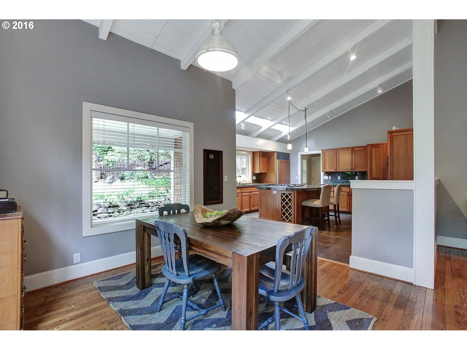For Sale: 2331 Dellwood Dr Lake Oswego, OR 97034