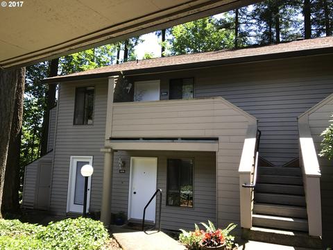 47 Eagle Crest Dr 8 #8