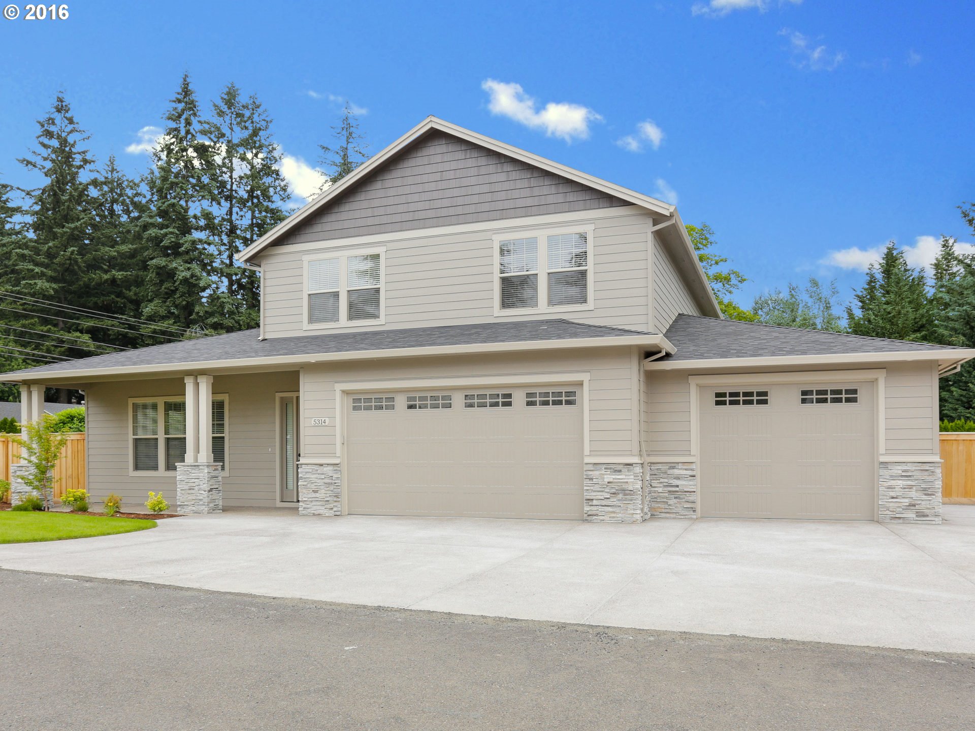 For Sale: 5314 Childs Rd Lake Oswego, OR 97035