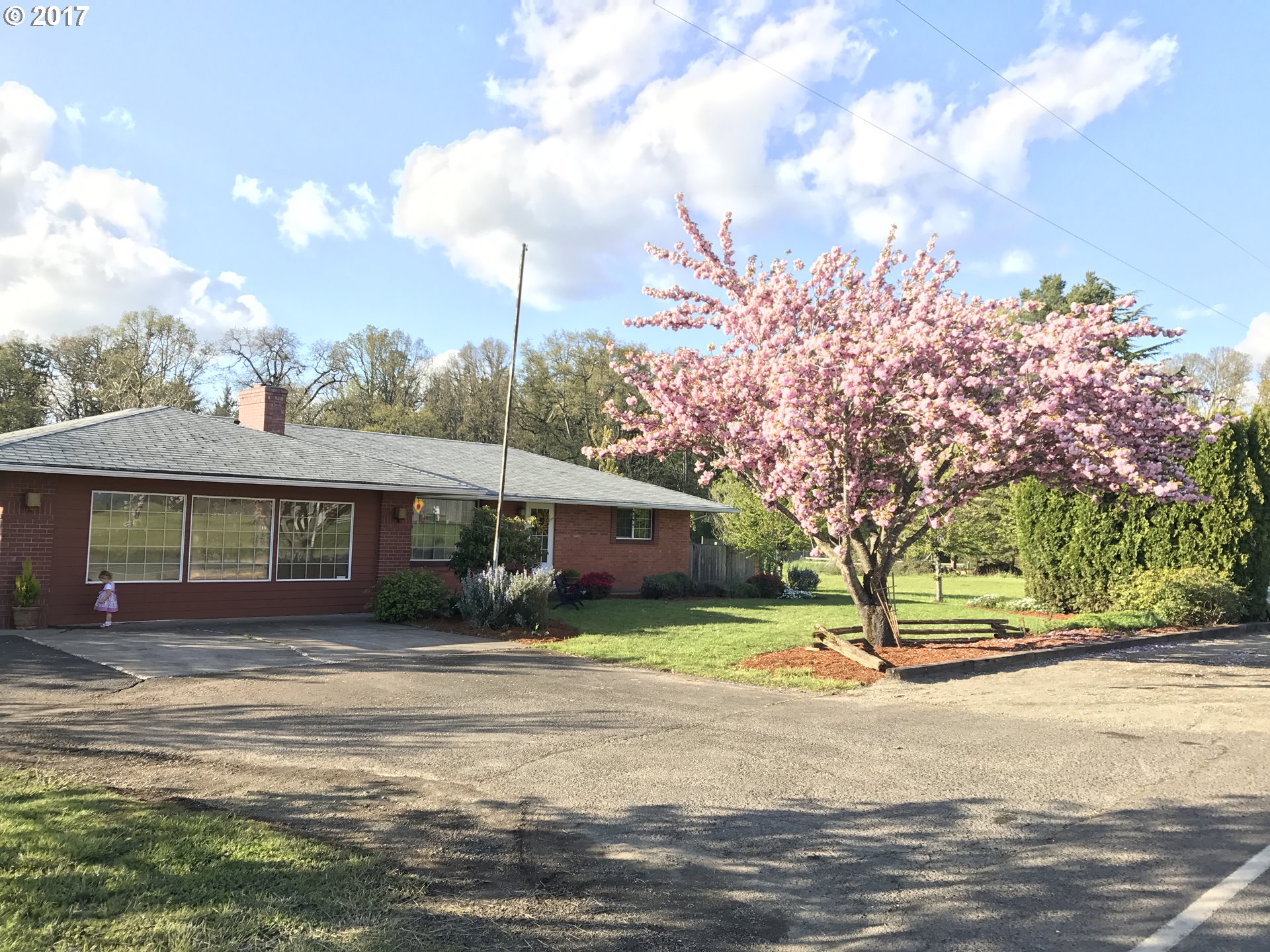 1760 Toliver Rd