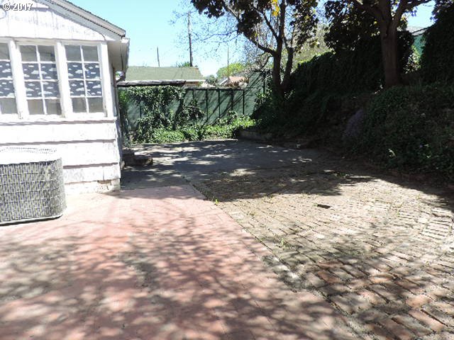 96 W Timber Valley Rd