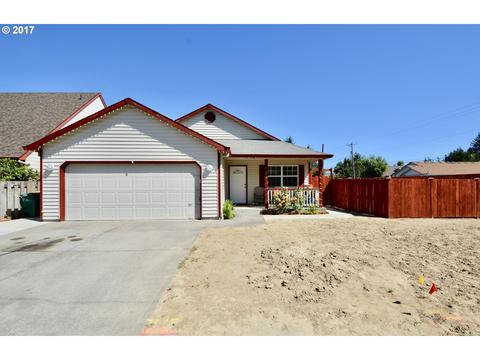 744 SW Grant Way