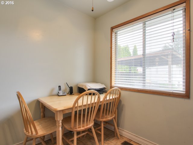 500 SE Kane Dr, Gresham OR 97080