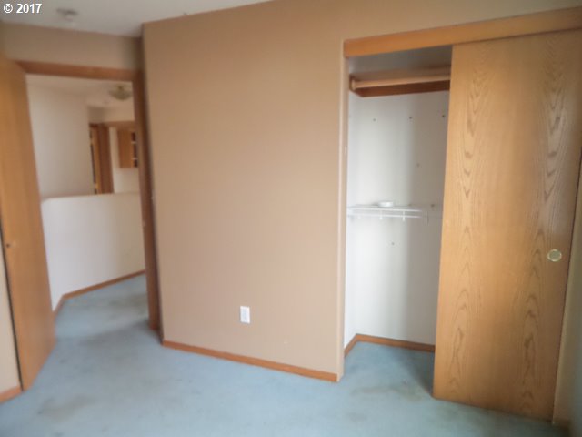 3331 Main St