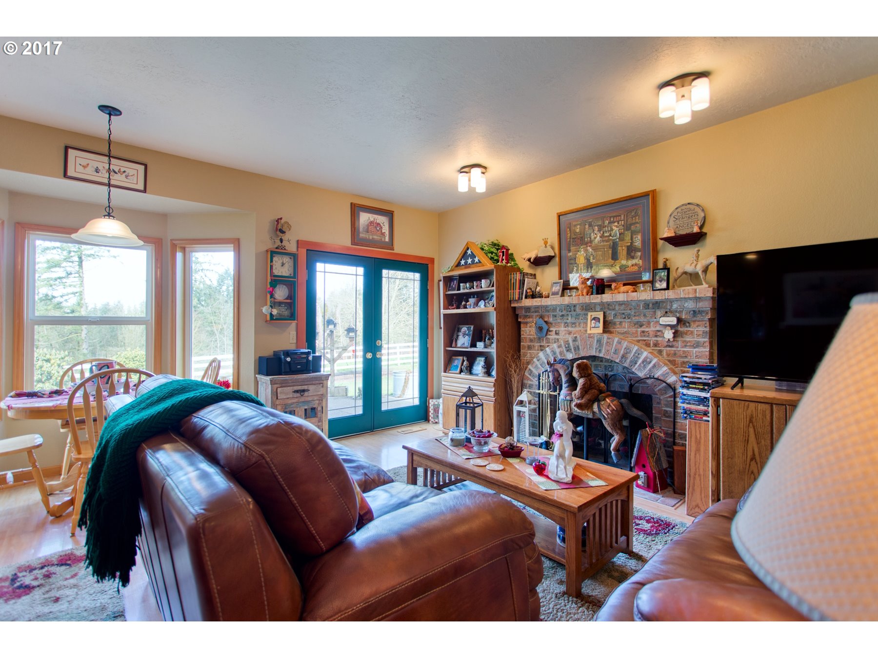 6694 Labish Center Rd