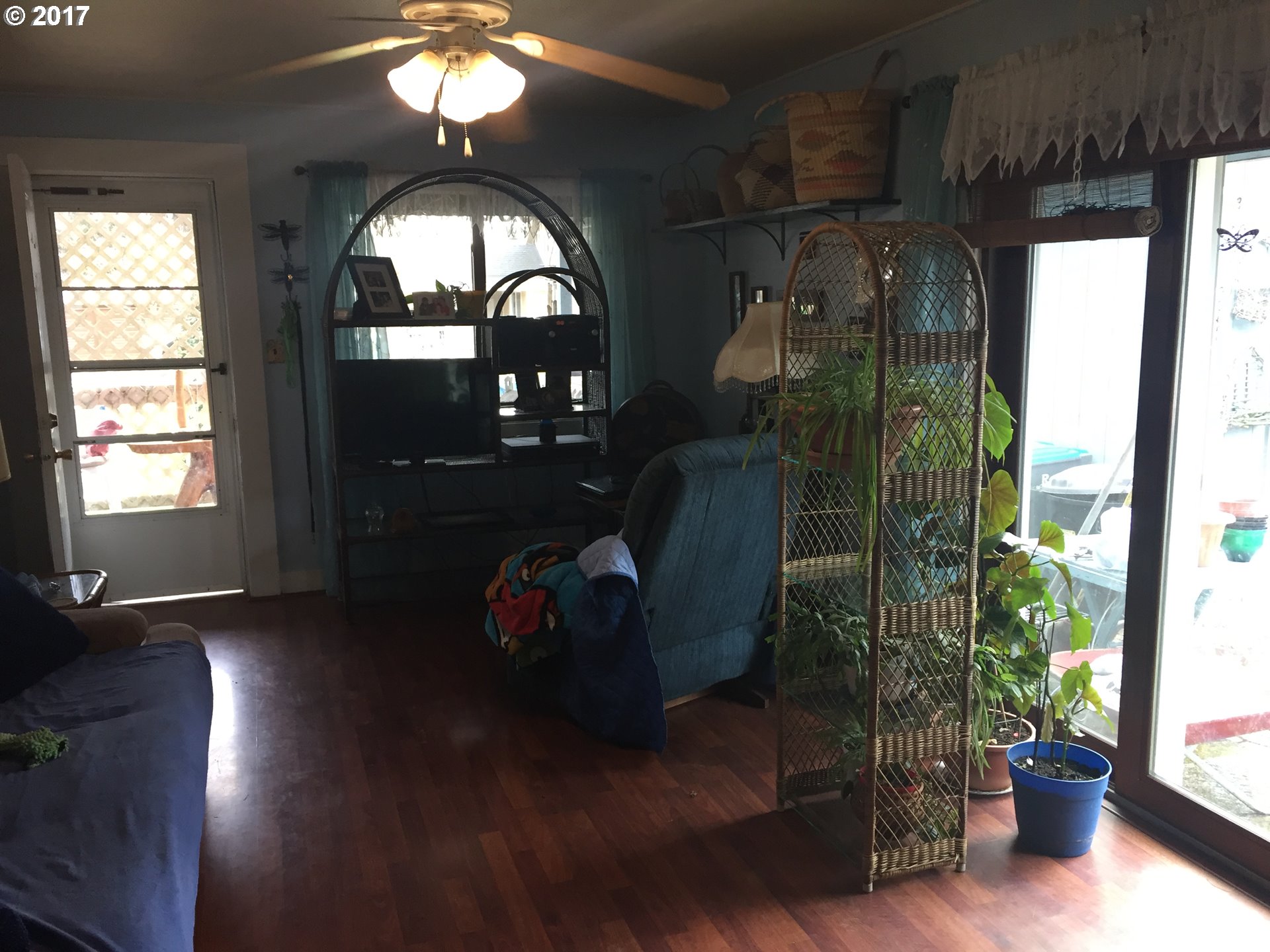 407 Church St