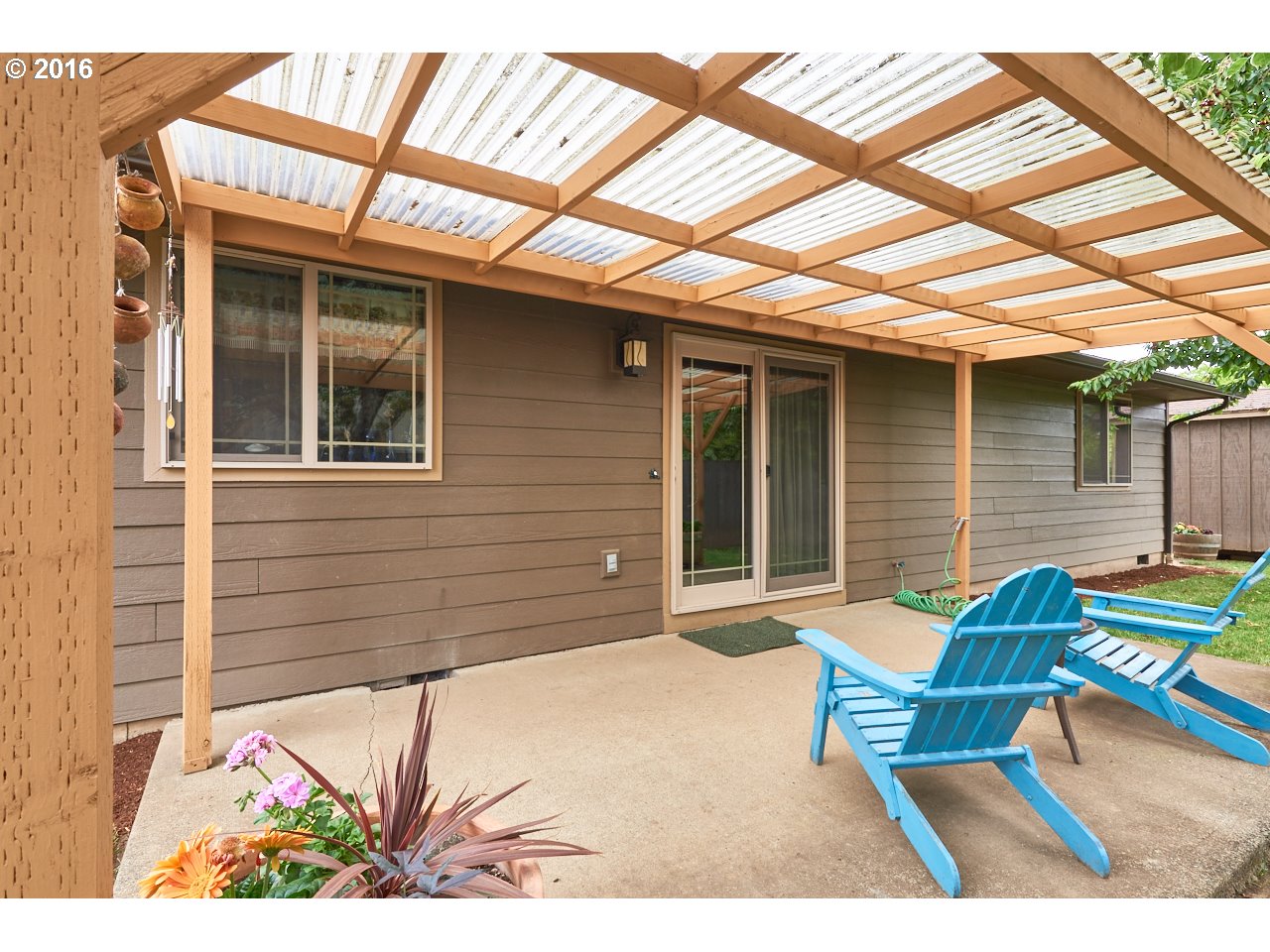 For Sale: 750 SE Border Ln Mcminnville, OR 97128
