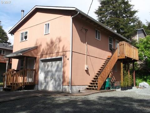 130 N 3rd Ave