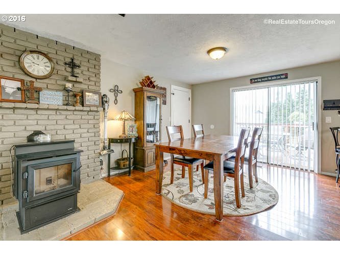 For Sale: 20552 2nd St Saint Paul, OR 97137