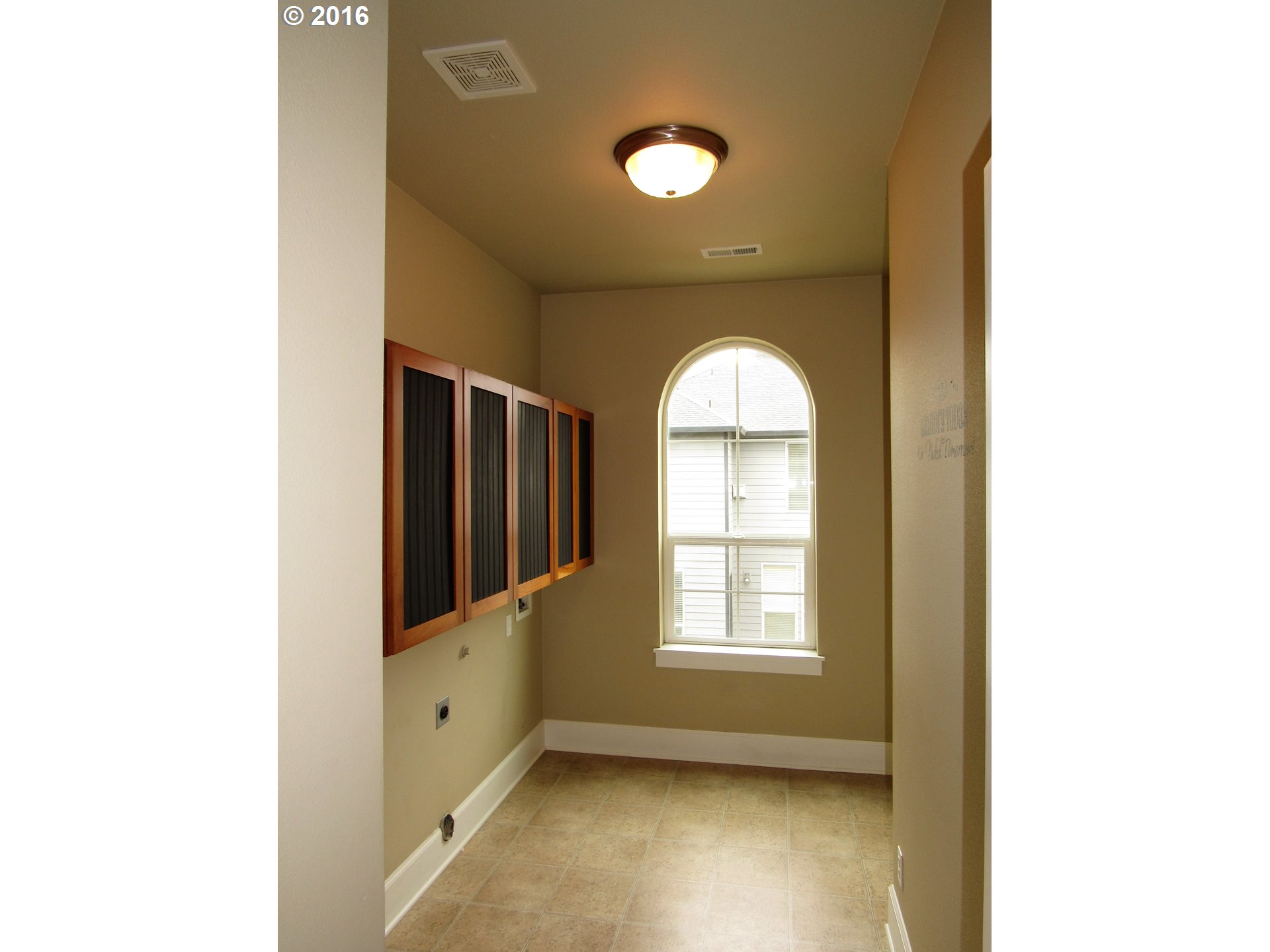 For Sale: 16574 SW Sidney Ln Sherwood, OR 97140