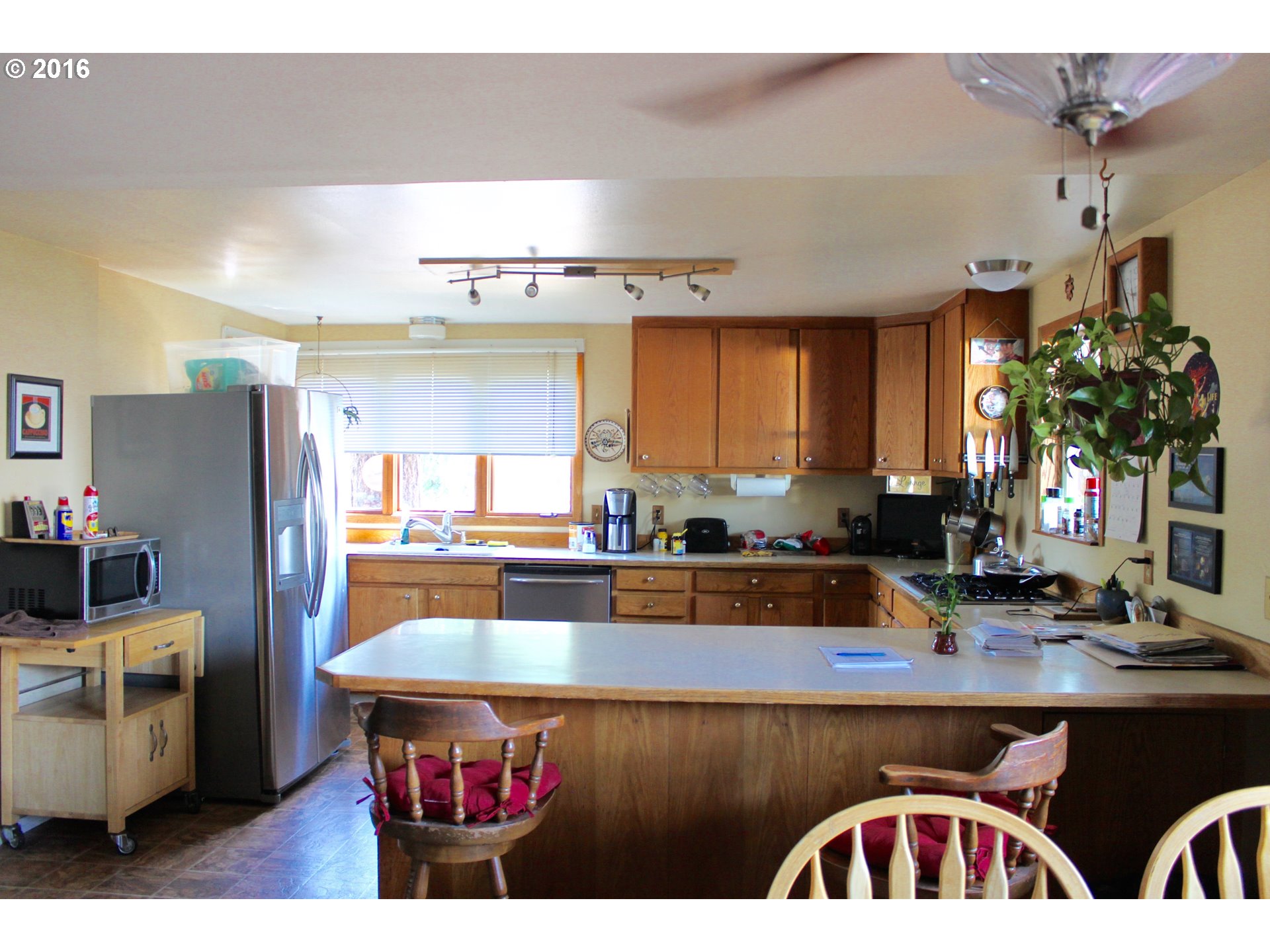For Sale: 3621 SE 70th Ave Portland, OR 97206