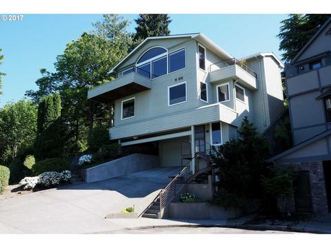 418 NW Albemarle Ter