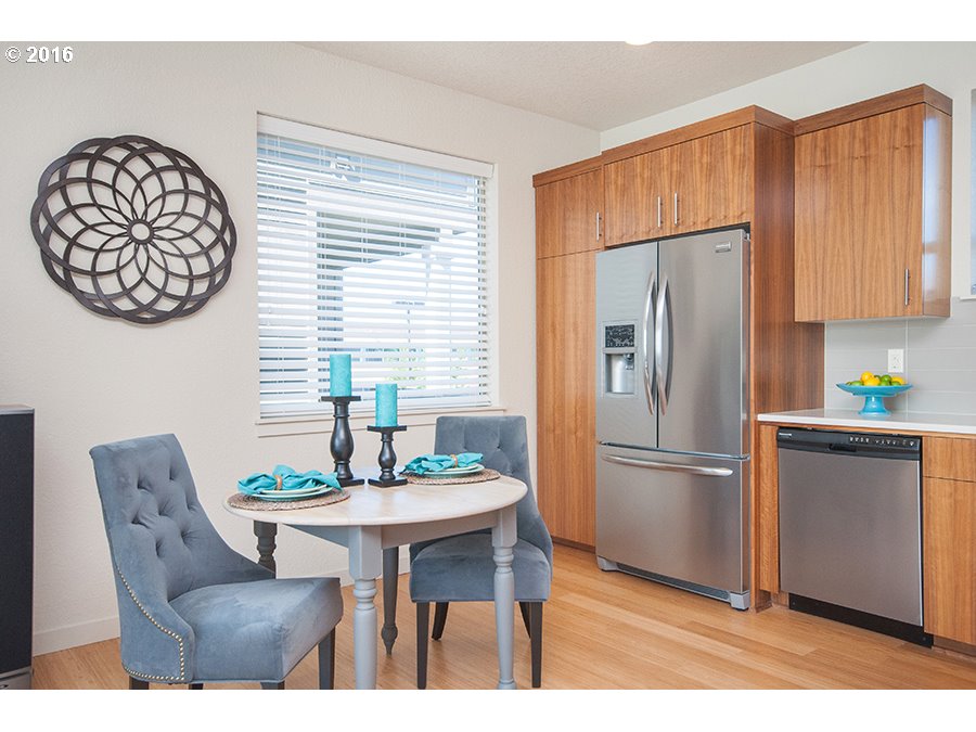 For Sale: 5240 NE Garfield Ave Portland, OR 97211