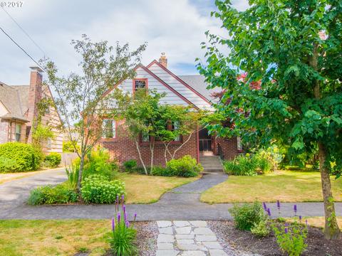 2425 NE 58th Ave