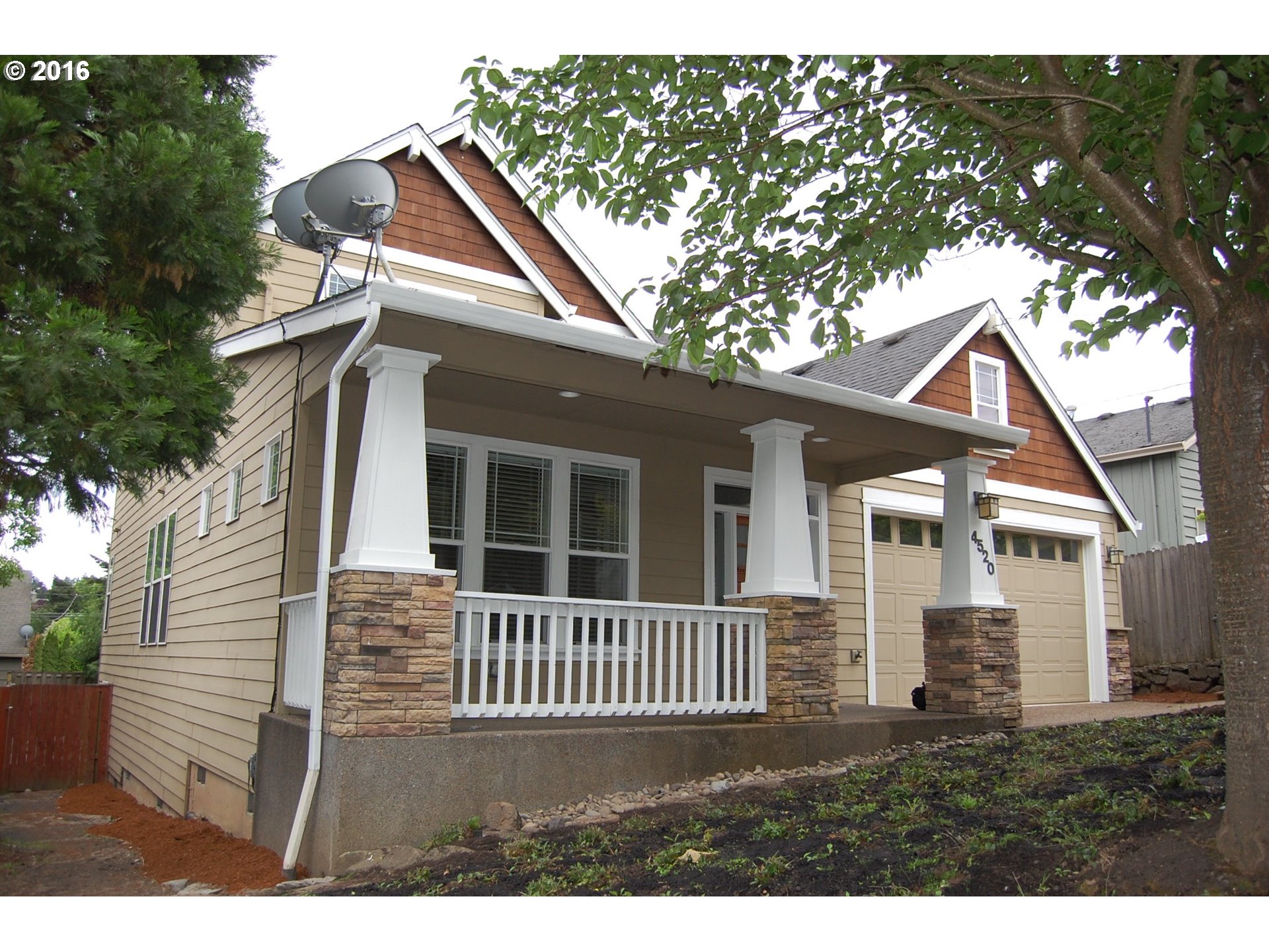 For Sale: 4520 SW Wood Pkwy Portland, OR 97219