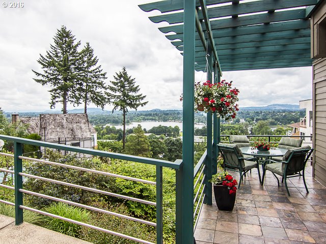 For Sale: 0232 SW Texas St Portland, OR 97219