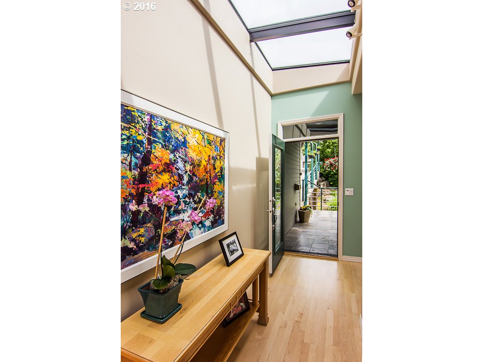 For Sale: 0232 SW Texas St Portland, OR 97219