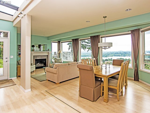 For Sale: 0232 SW Texas St Portland, OR 97219
