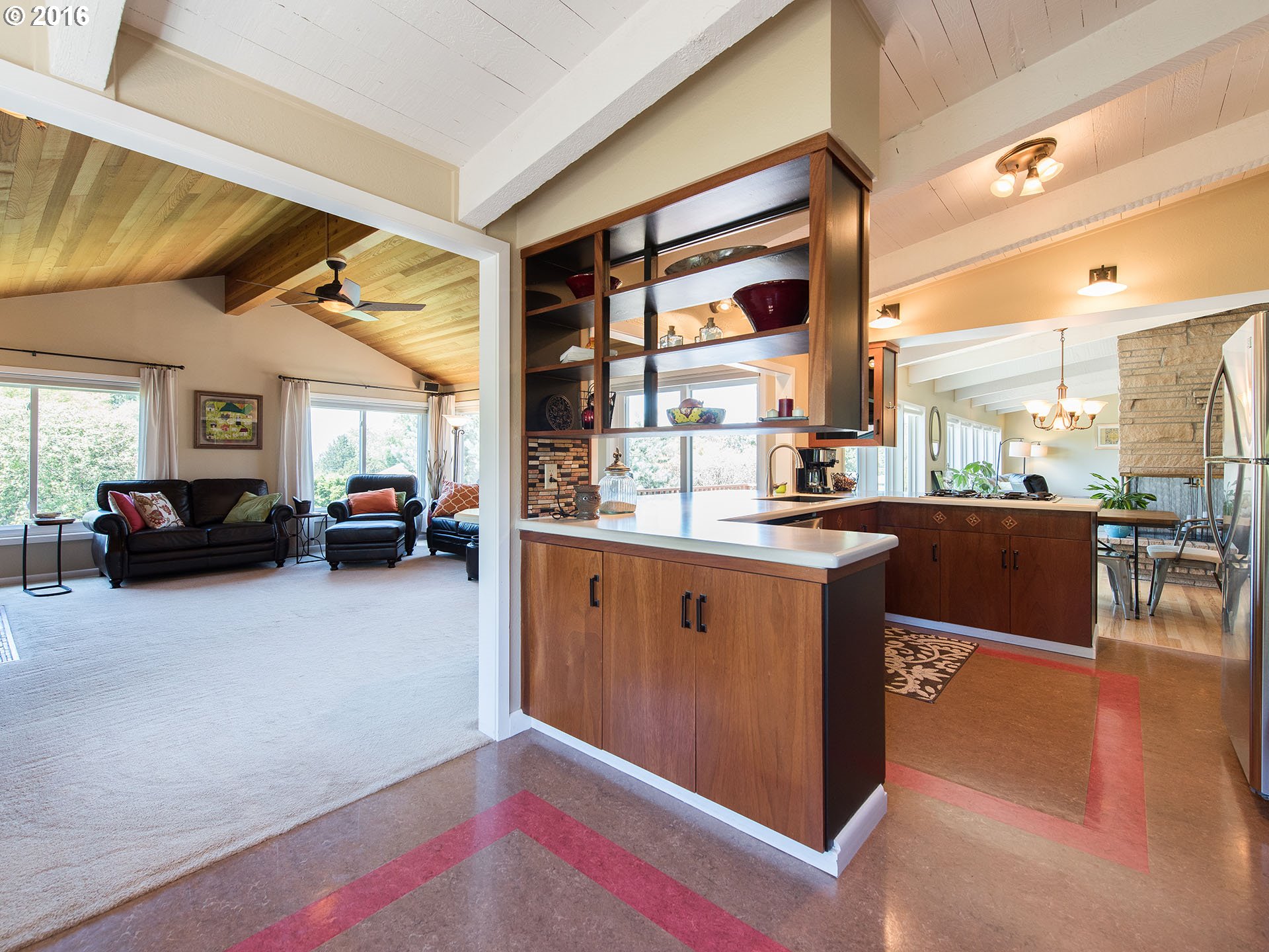 For Sale: 9911 SW 61st Ave Portland, OR 97219