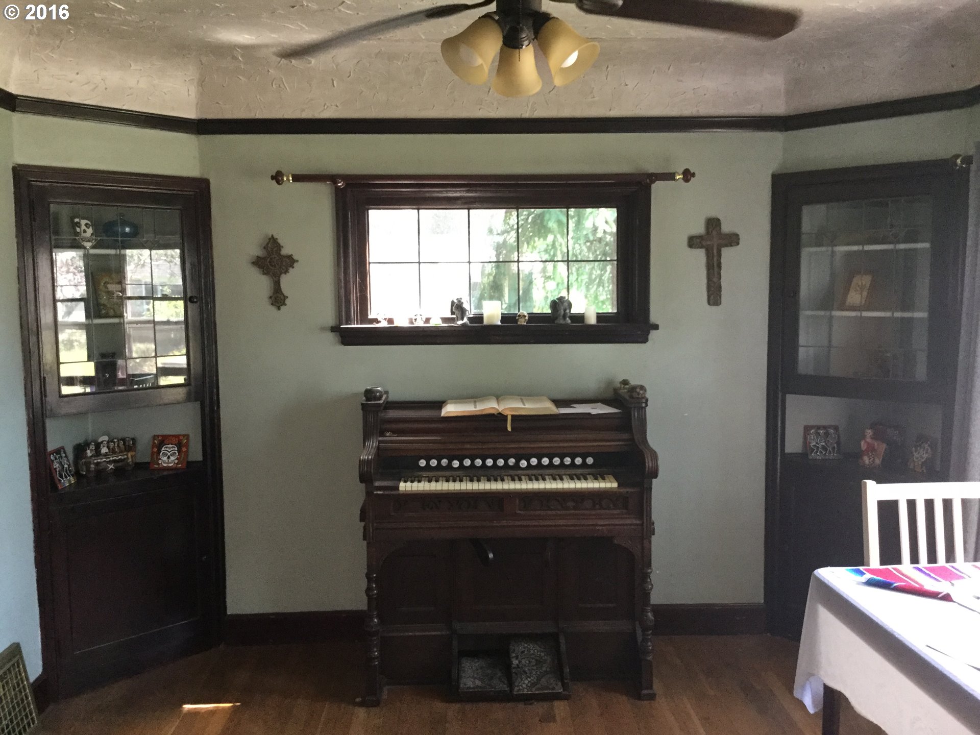 For Sale: 8607 NE Fremont St Portland, OR 97220