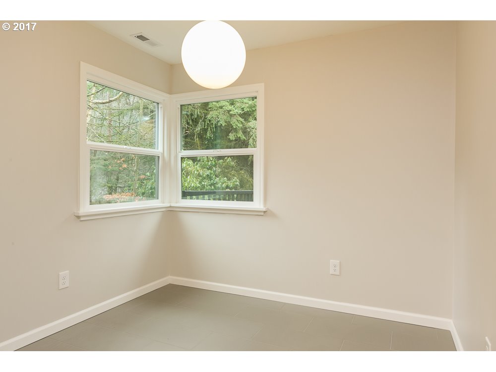2245 SW Park Pl 1c #1C