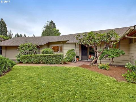 2755 SW Fairmount Blvd