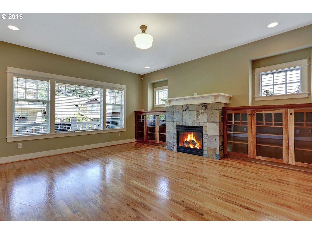 For Sale: 7050 SW Kelsi Ter Portland, OR 97223