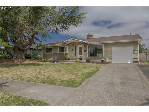 3221 NE 150th Ave
