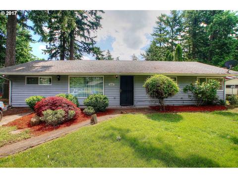 951 NE 117th Ave
