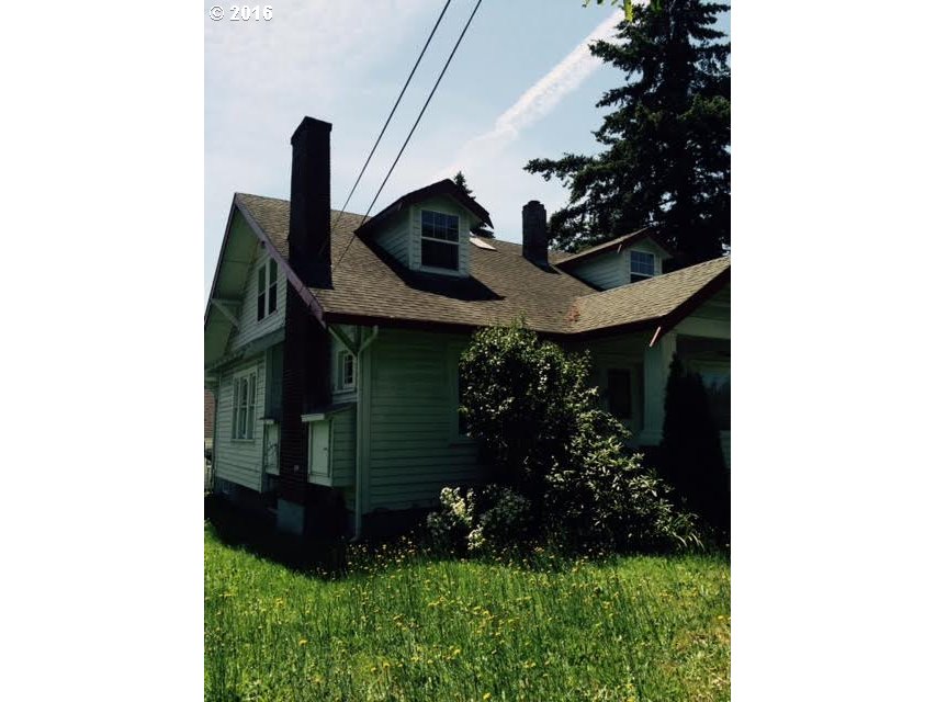For Sale: 13208 SE Stark St Portland, OR 97233