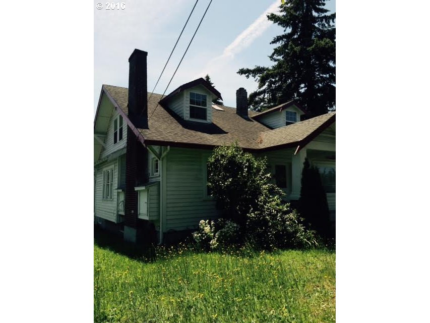 For Sale: 13208 SE Stark St Portland, OR 97233