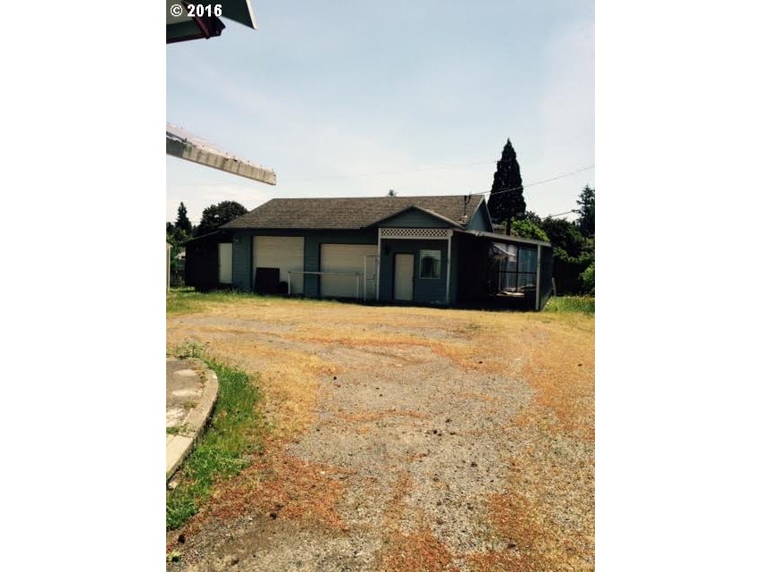 For Sale: 13208 SE Stark St Portland, OR 97233