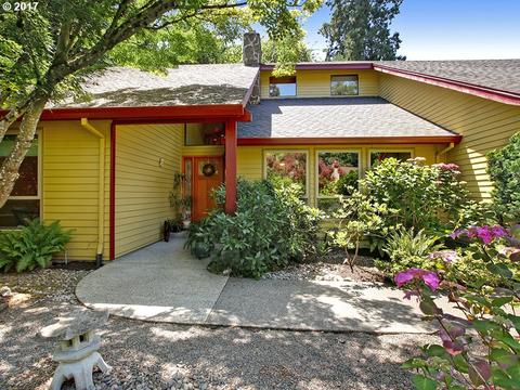 4254 SW Washouga Ave