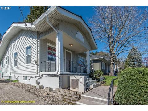 836 SW Curry St #1206