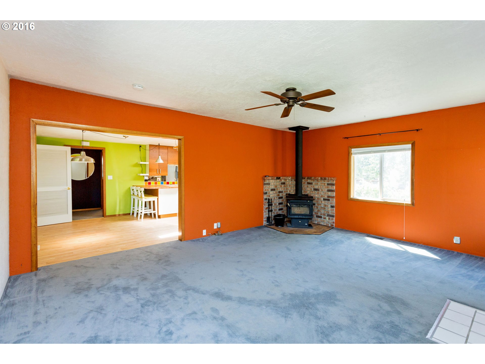 For Sale: 9652 SE Pardee St Portland, OR 97266