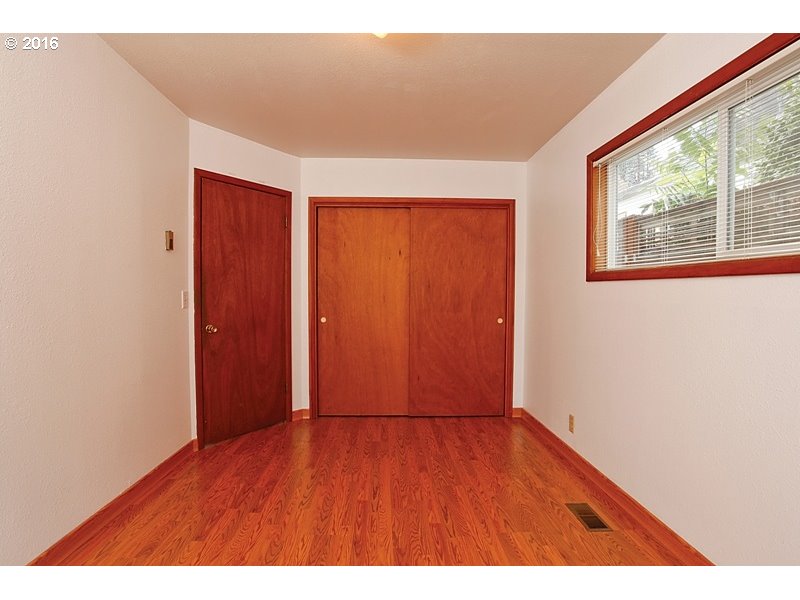 For Sale: 720 Judson St SE Salem, OR 97302